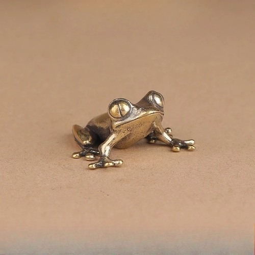 Frog figurine vintage brass - frog,
