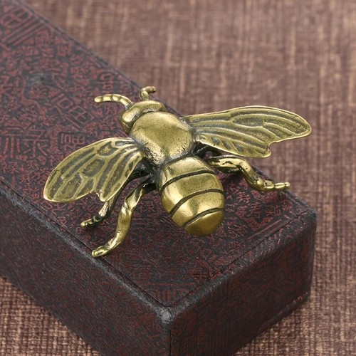 Brass bee statue animal - bee,