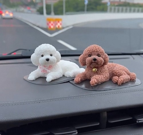 Silicone dog car dashboard - dog,