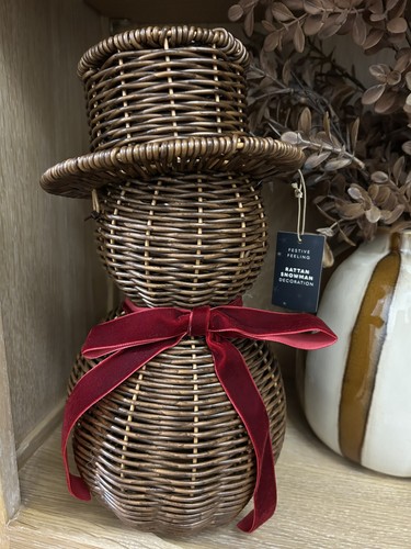 Rattan wicker snowman - wicker,
